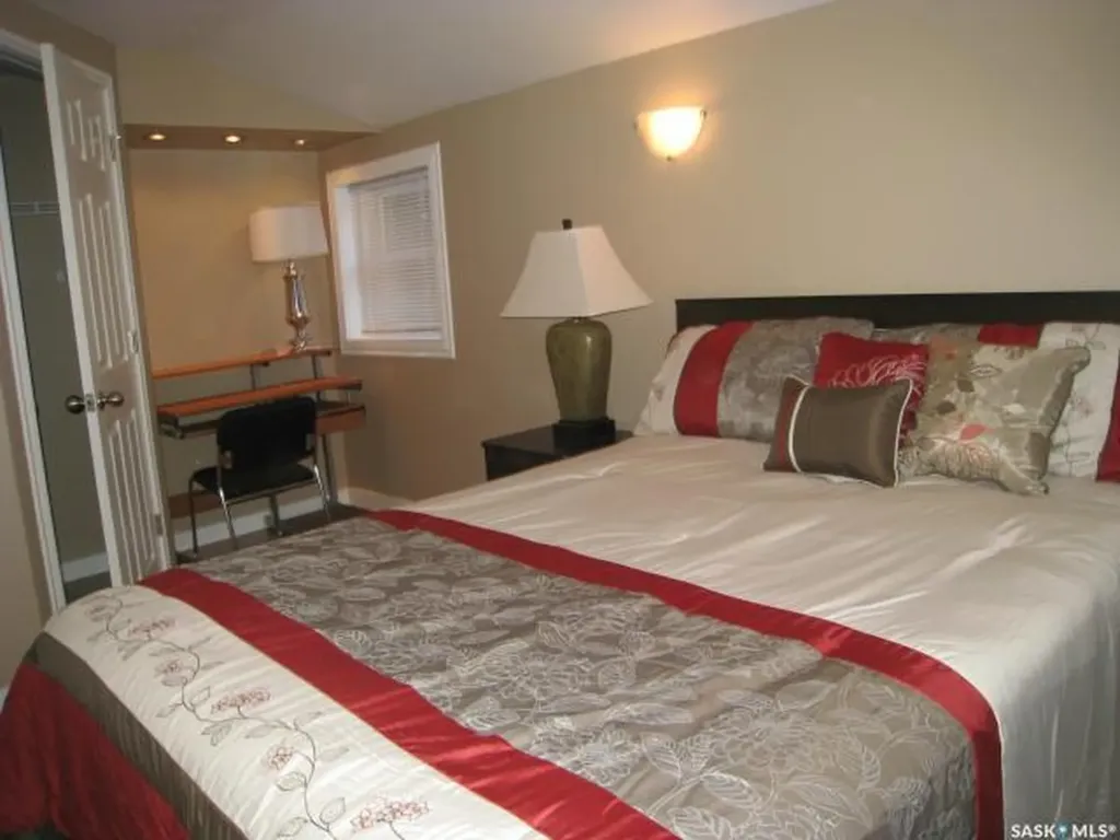 1437 Argyle Street Regina SK S4T 3S2