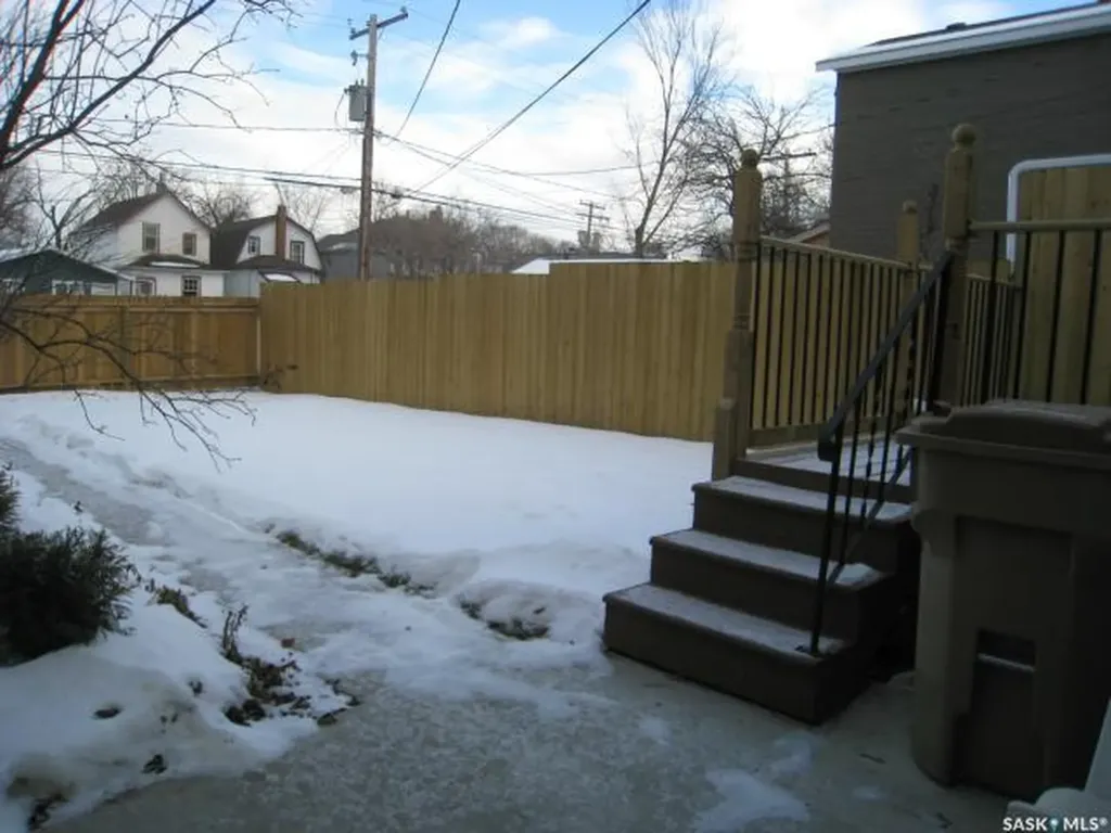 1437 Argyle Street Regina SK S4T 3S2