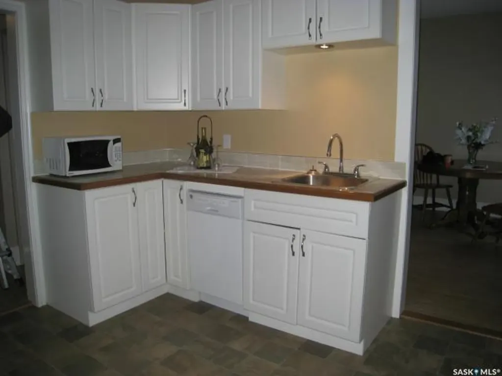 1437 Argyle Street Regina SK S4T 3S2