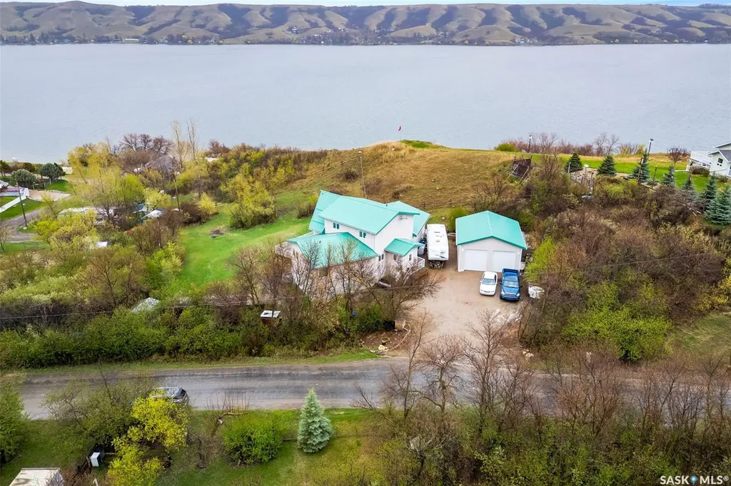 966 Tatanka Drive Marquis Rm No. 191 SK S6H 4N7