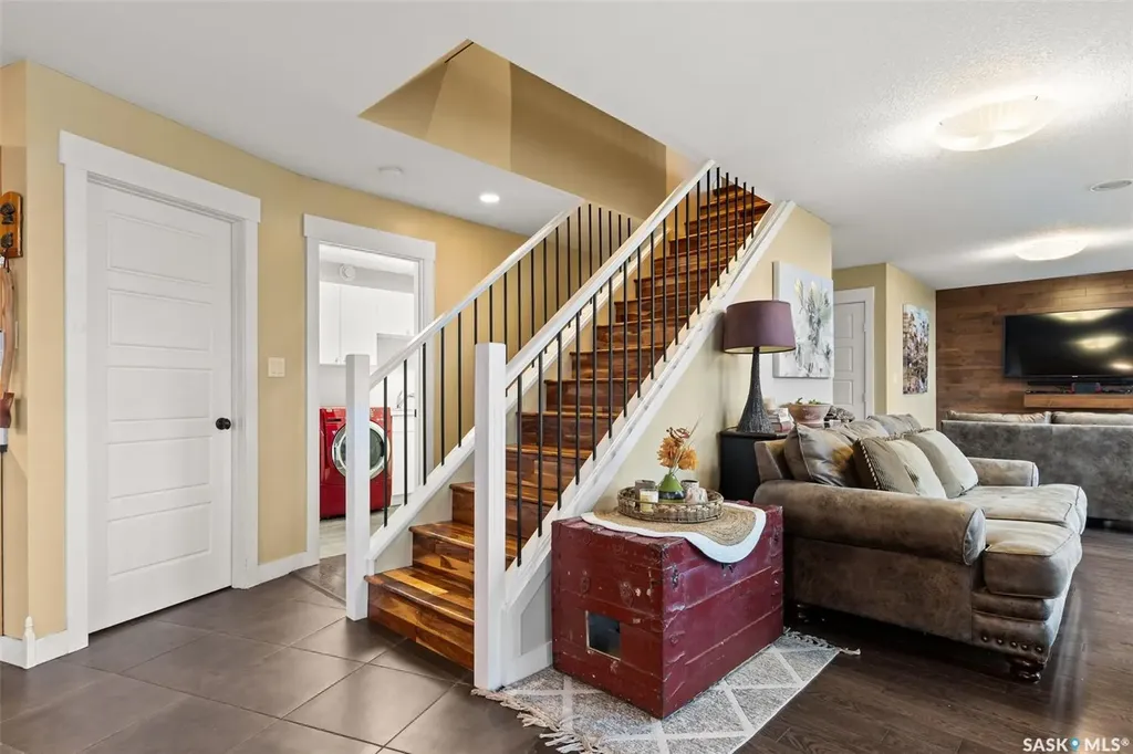 966 Tatanka Drive Marquis Rm No. 191 SK S6H 4N7