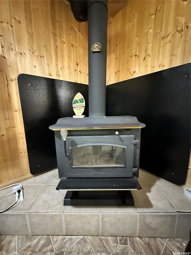 122 Pine Street Chitek Lake SK S0J 0L0
