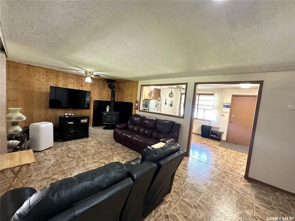 122 Pine Street Chitek Lake SK S0J 0L0