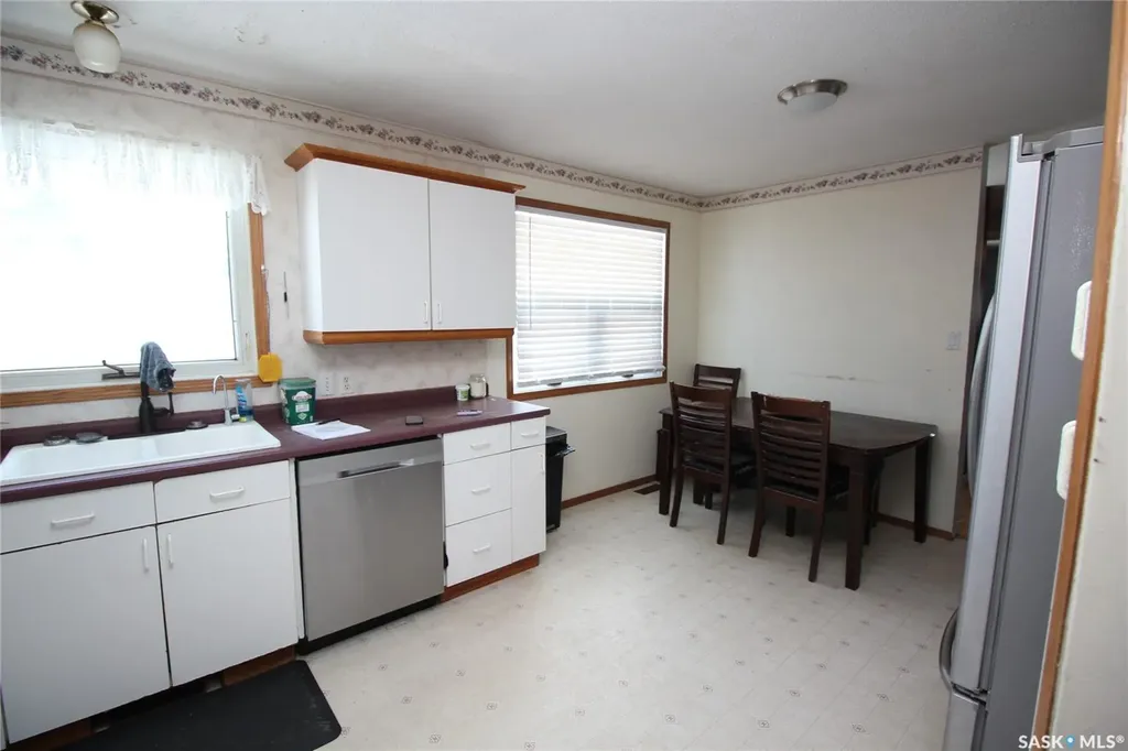 800 Robison Street Indian Head SK S0G 2K0