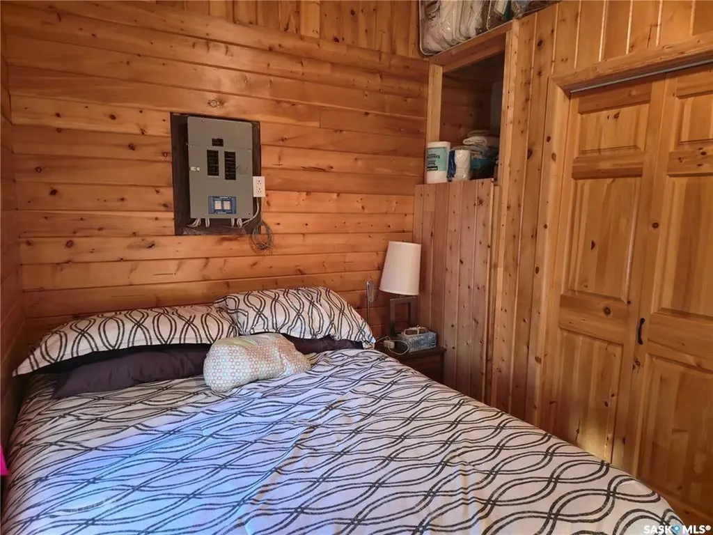 207 Pine Drive Tobin Lake SK S0E 1E0