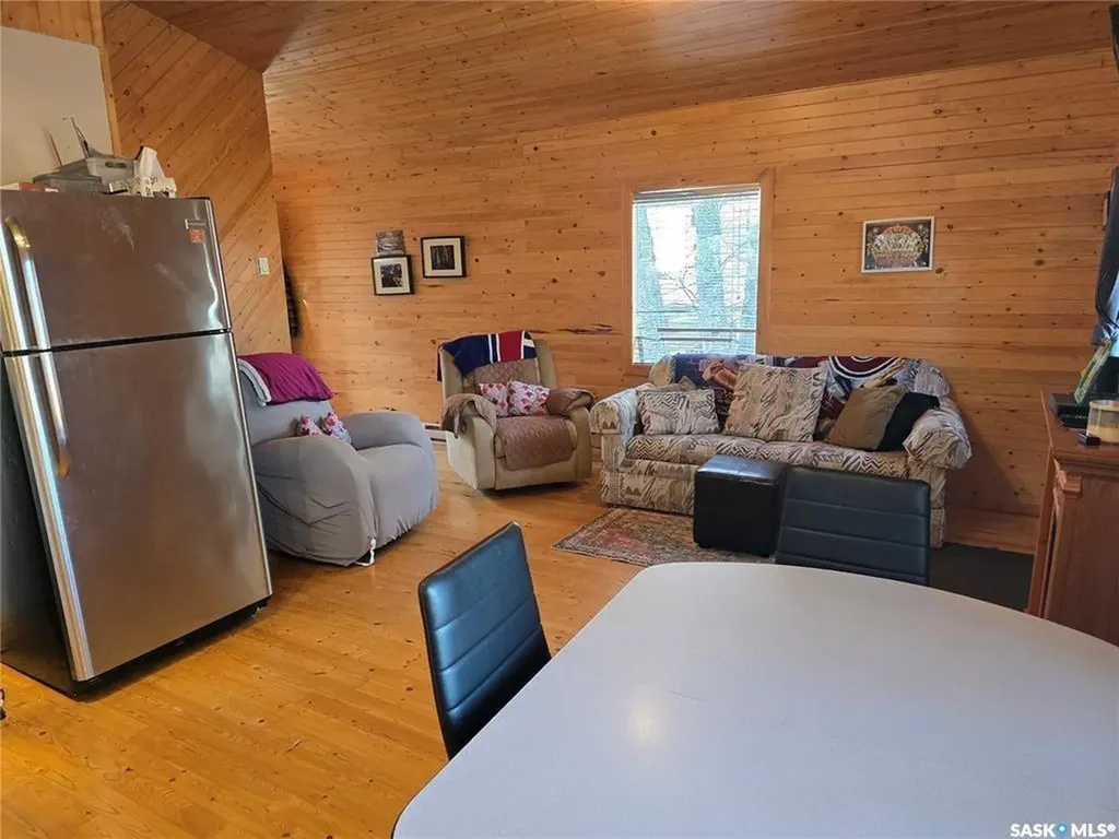 207 Pine Drive Tobin Lake SK S0E 1E0