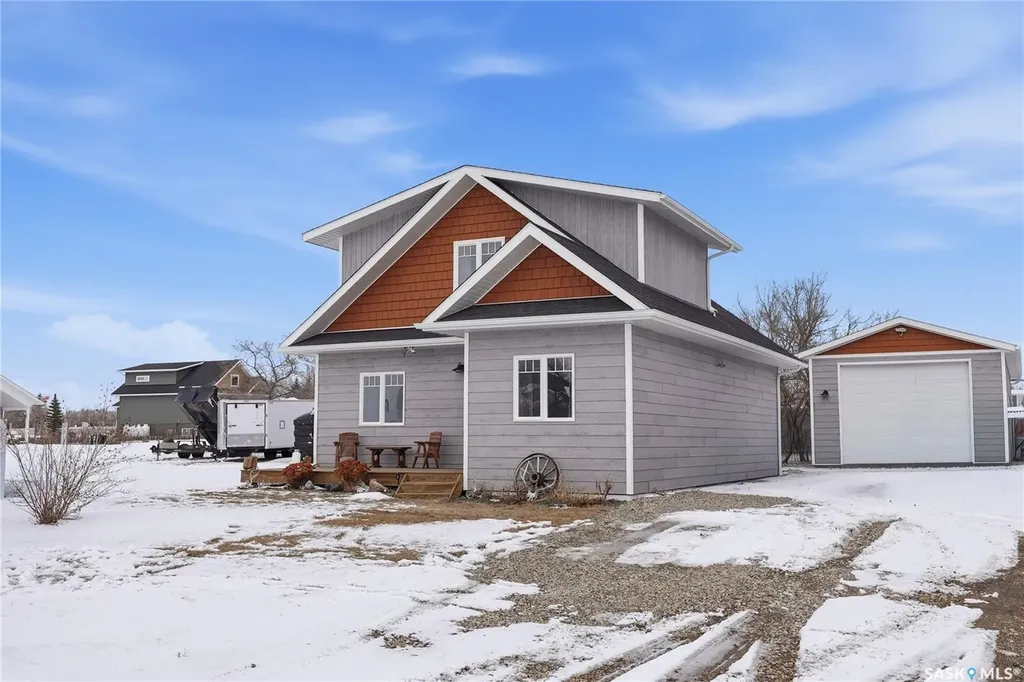 34 Grace Lane Diefenbaker Lake SK S0L 2E0