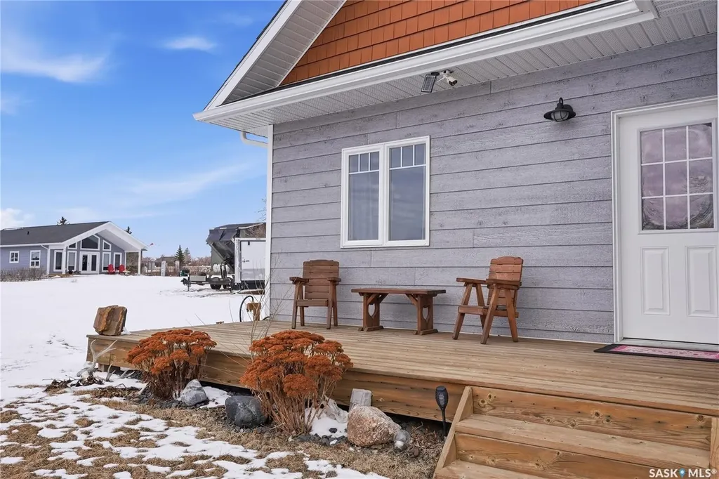 34 Grace Lane Diefenbaker Lake SK S0L 2E0