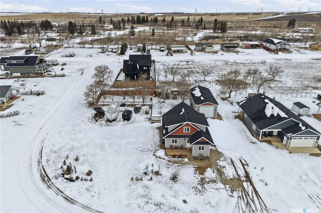 34 Grace Lane Diefenbaker Lake SK S0L 2E0