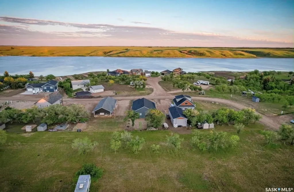 34 Grace Lane Diefenbaker Lake SK S0L 2E0