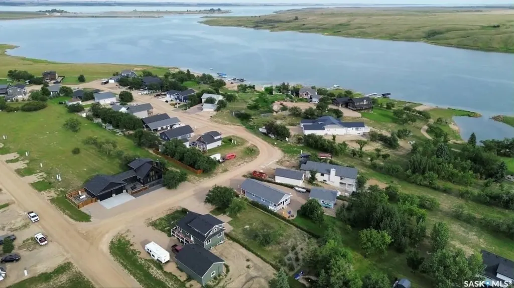 34 Grace Lane Diefenbaker Lake SK S0L 2E0