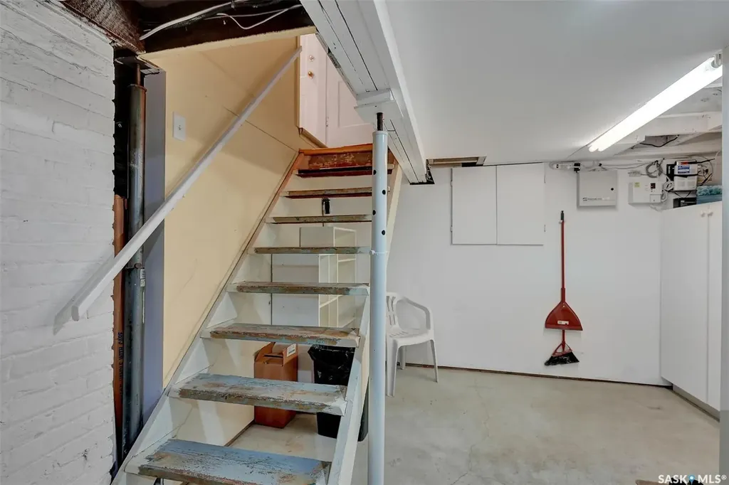 3230 13th Avenue Regina SK S4T 1P4
