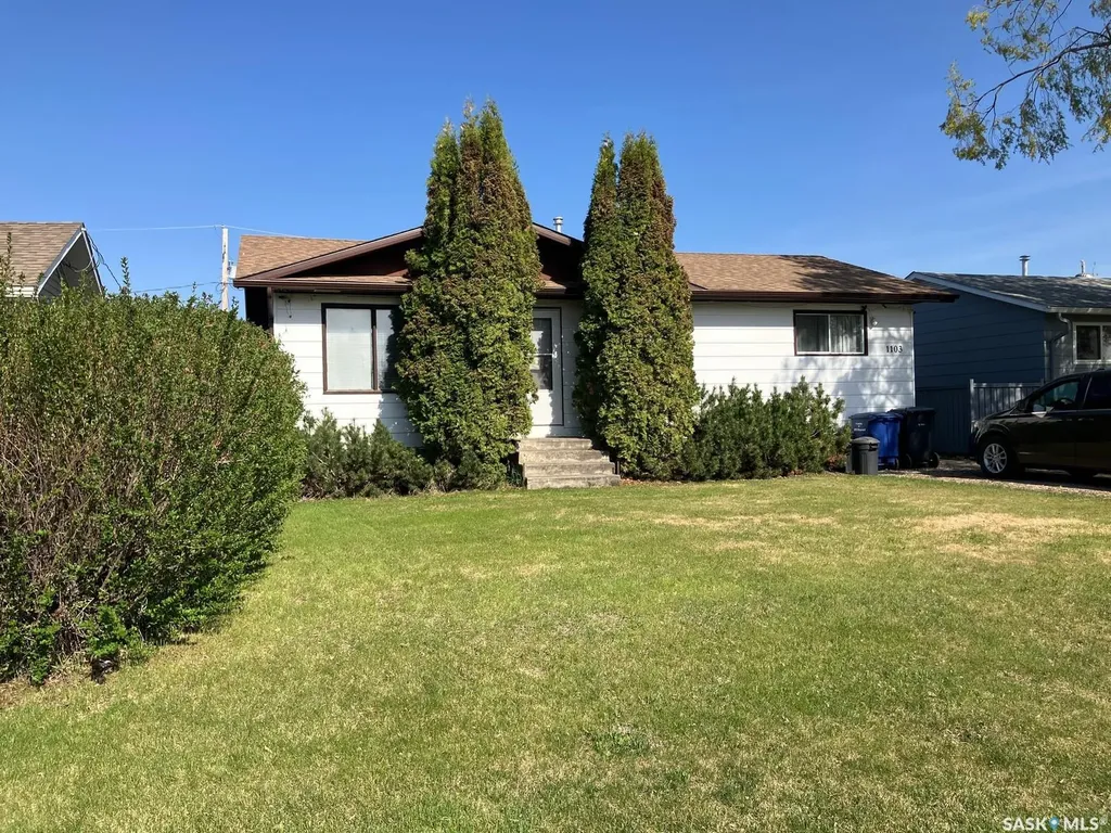 1103 3rd Street W Nipawin SK S0E 1E0