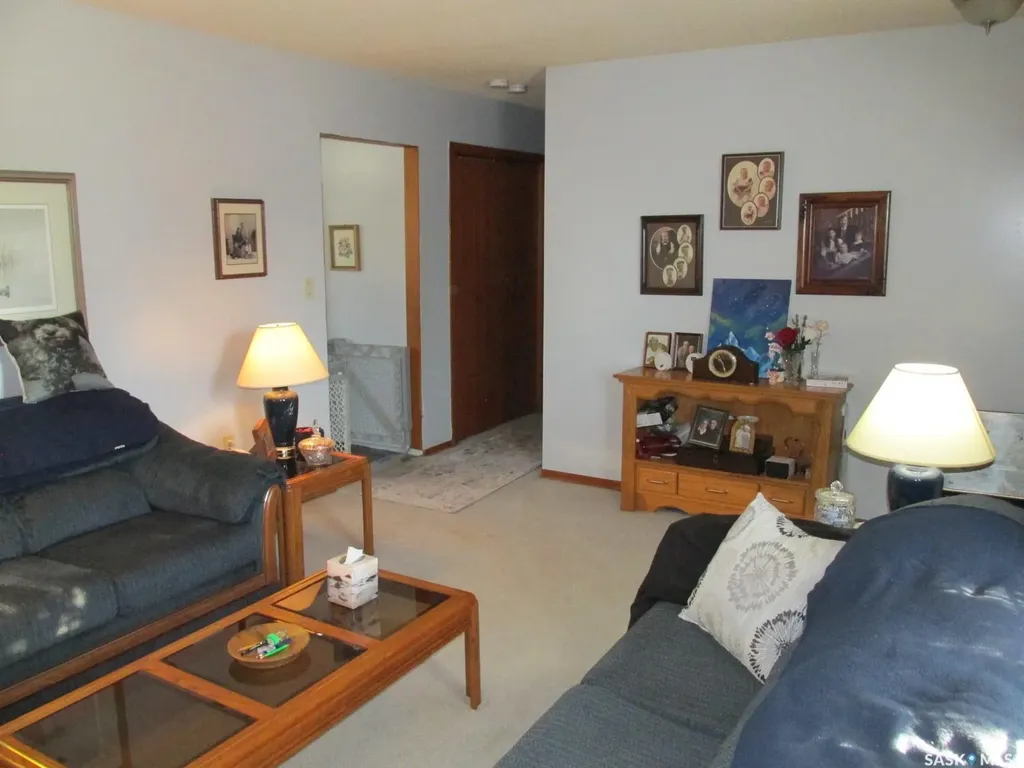 1103 3rd Street W Nipawin SK S0E 1E0