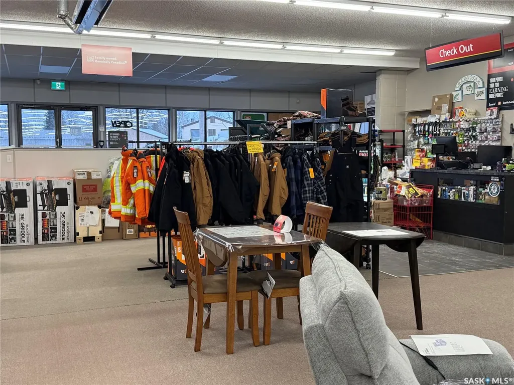 107 & 116 Brown Street La Ronge SK S0J 1L0
