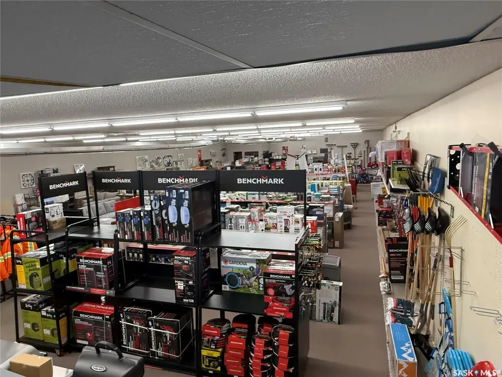 107 & 116 Brown Street La Ronge SK S0J 1L0