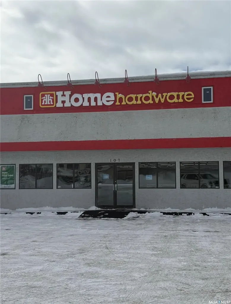 107 & 116 Brown Street La Ronge SK S0J 1L0