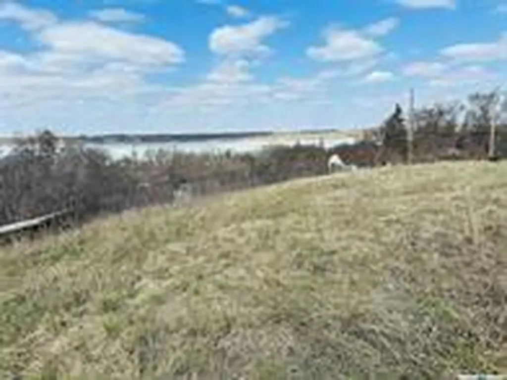 338 Green Avenue Regina Beach SK S0G 4C0