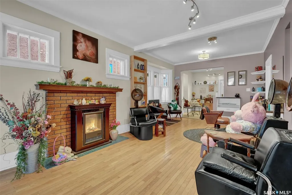3230 13th Avenue Regina SK S4T 1P4