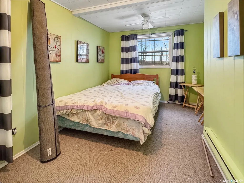 8591 Hunts Cove Crescent Cochin SK S0M 0L0