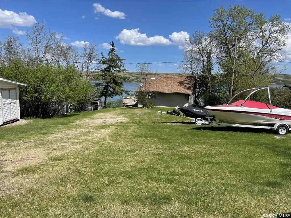 1220 Tatanka Drive Sun Valley SK S0G 1P0