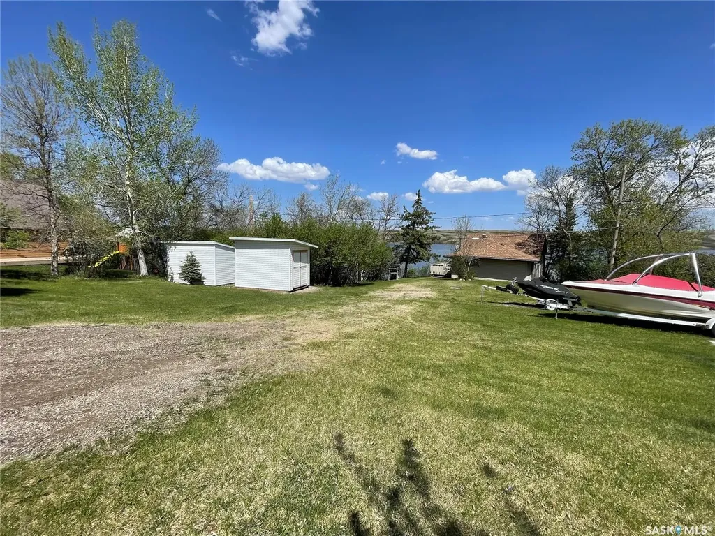 1220 Tatanka Drive Sun Valley SK S0G 1P0