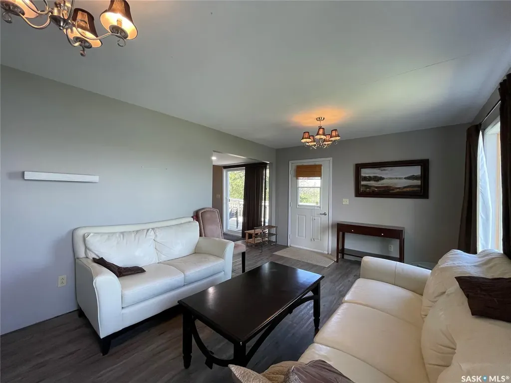 1220 Tatanka Drive Sun Valley SK S0G 1P0