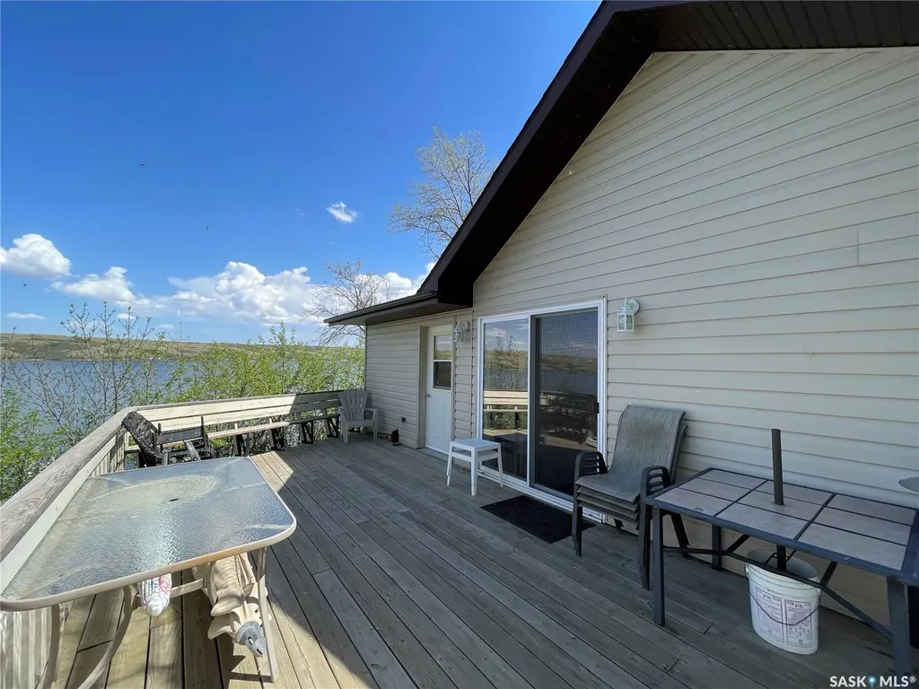 1220 Tatanka Drive Sun Valley SK S0G 1P0