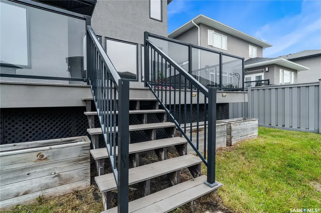 4311 Sandpiper Crescent E Regina SK S4V 1N3