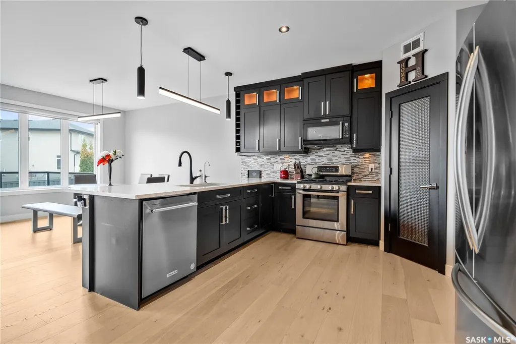 4311 Sandpiper Crescent E Regina SK S4V 1N3