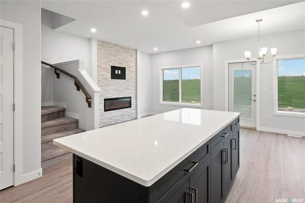 5517 Kennett Square Regina SK S4V 4C6