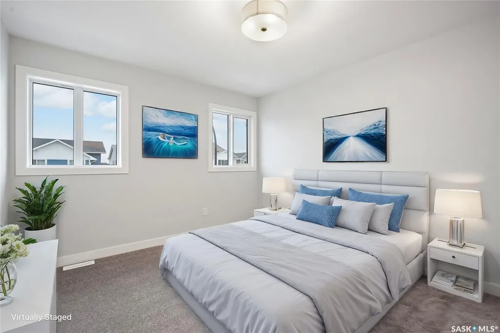 5517 Kennett Square Regina SK S4V 4C6