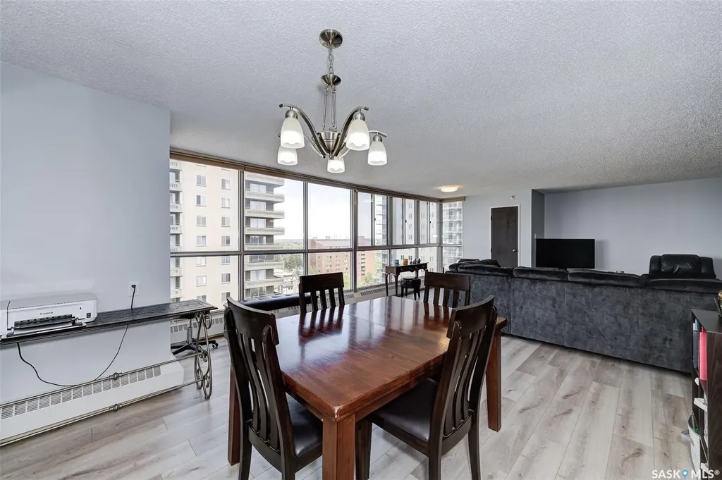 315 5th Avenue Saskatoon SK S7K 5Z8