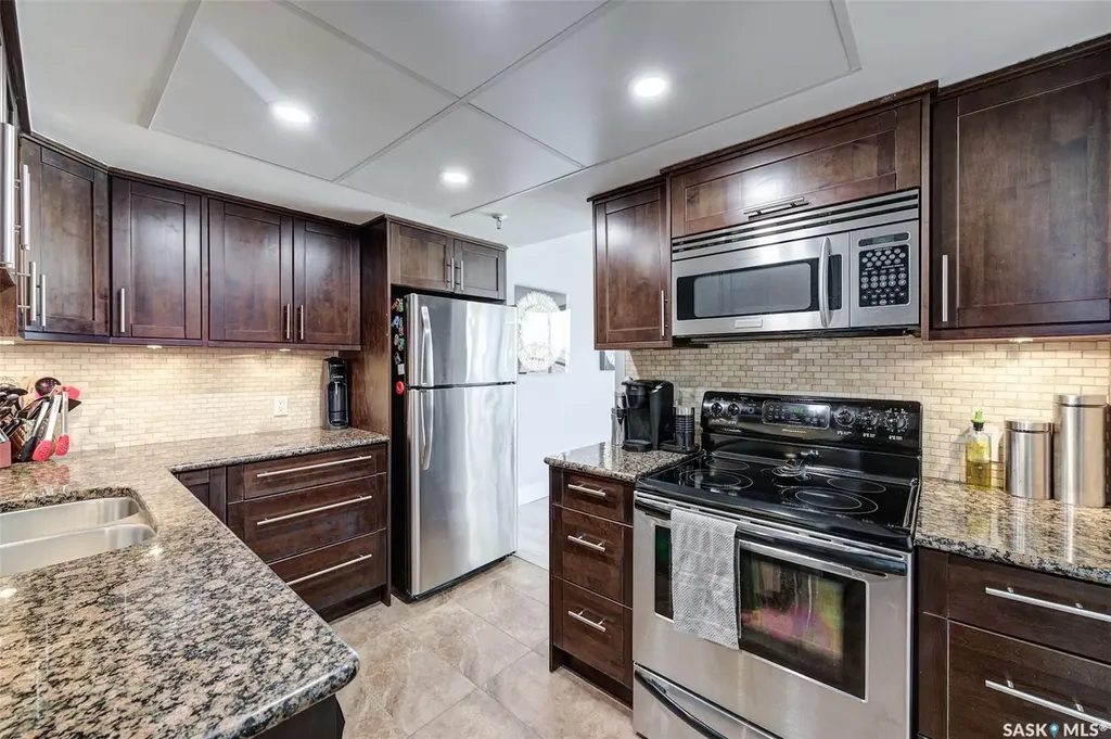 315 5th Avenue Saskatoon SK S7K 5Z8
