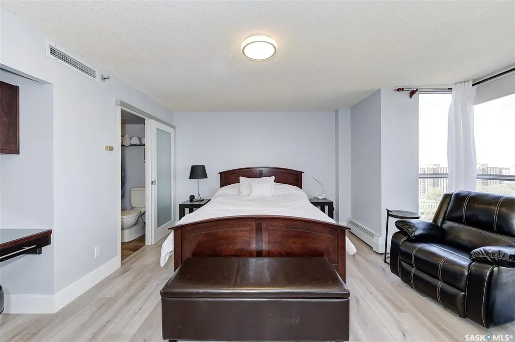 315 5th Avenue Saskatoon SK S7K 5Z8