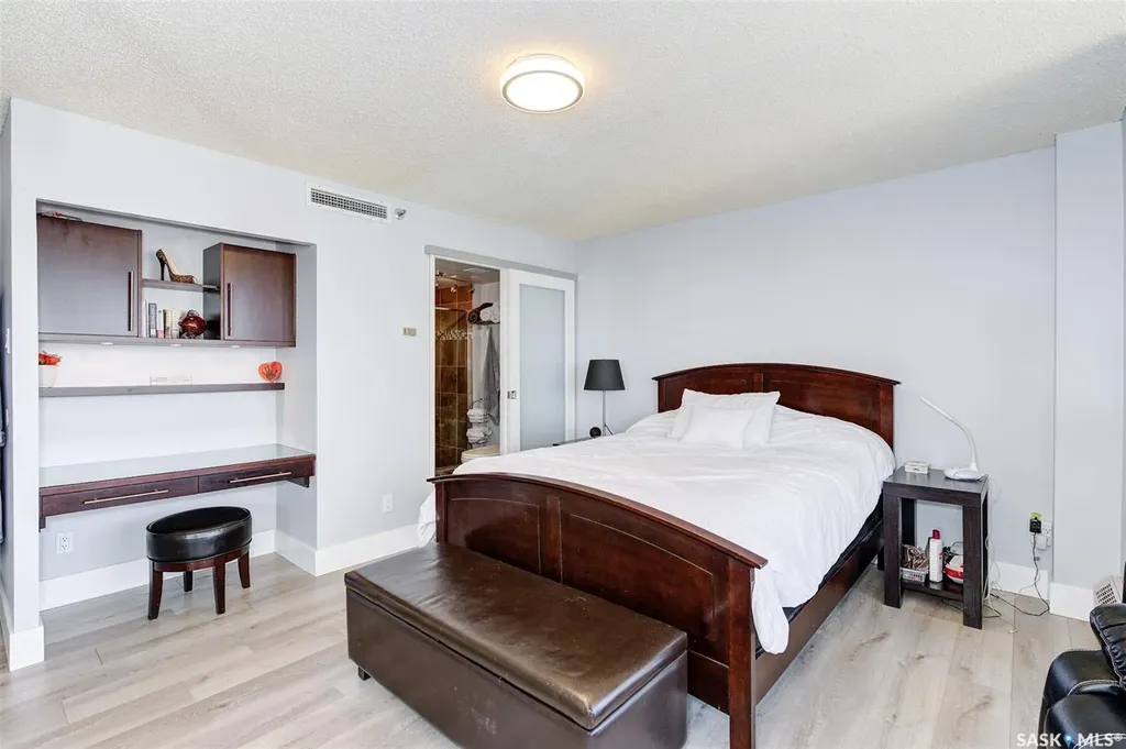 315 5th Avenue Saskatoon SK S7K 5Z8