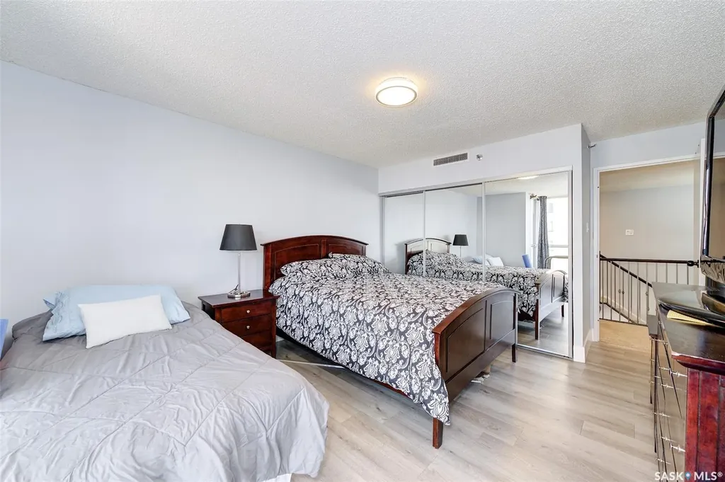 315 5th Avenue Saskatoon SK S7K 5Z8