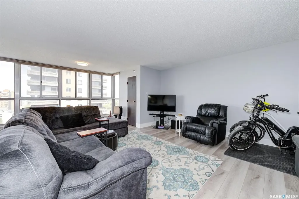 315 5th Avenue Saskatoon SK S7K 5Z8