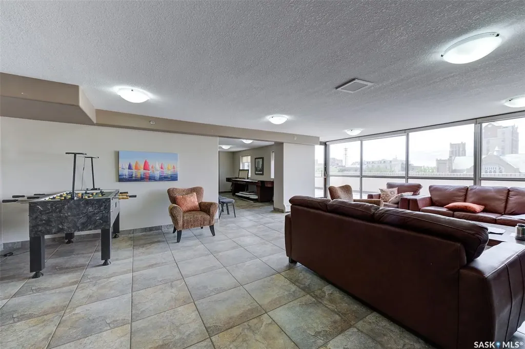 315 5th Avenue Saskatoon SK S7K 5Z8