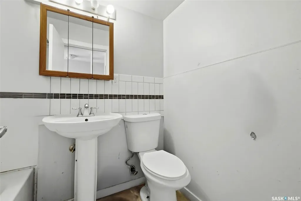 1775 Toronto Street Regina SK S4P 1M5