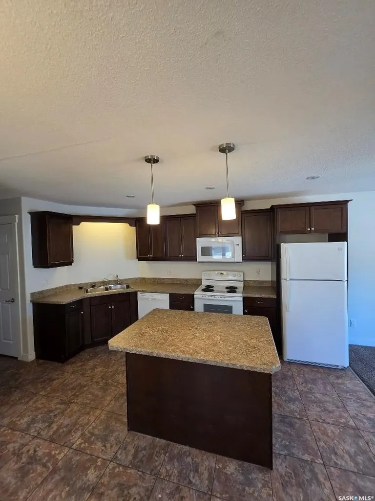 2067 Broder Street Regina SK S4N 3S3