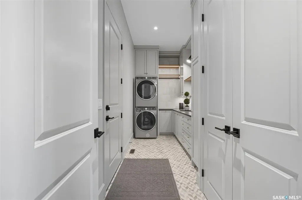 350 Cartwright Street Saskatoon SK S7T 1B1