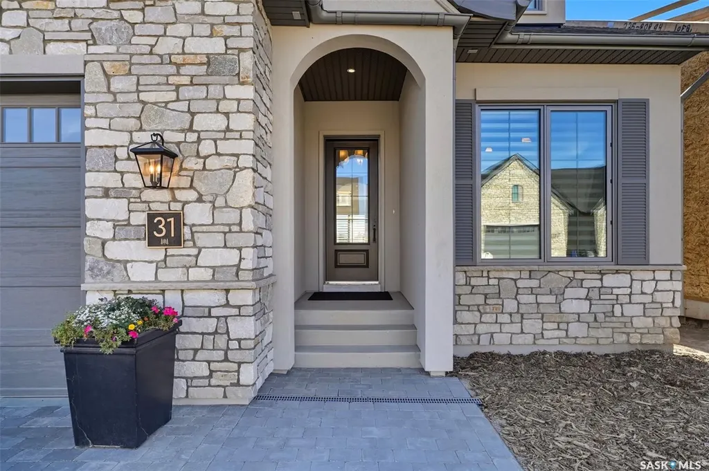 350 Cartwright Street Saskatoon SK S7T 1B1