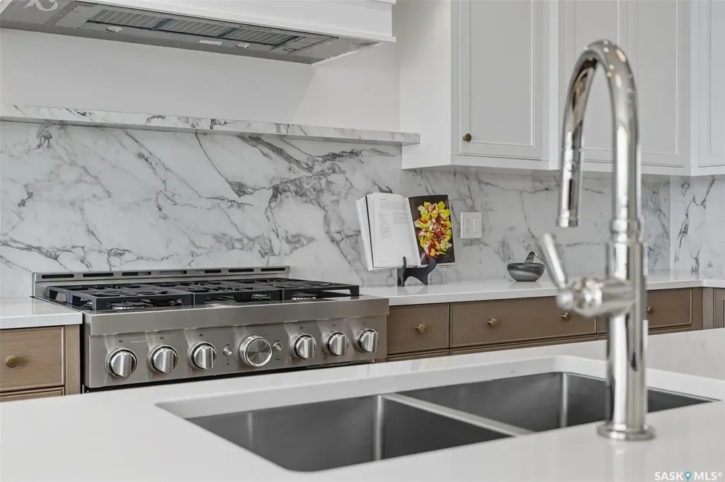 350 Cartwright Street Saskatoon SK S7T 1B1