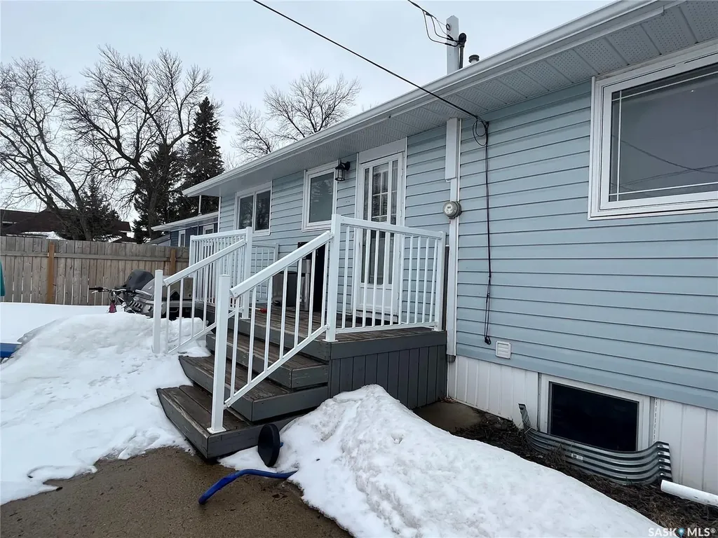 319 Pelly Street Rocanville SK S0A 3L0