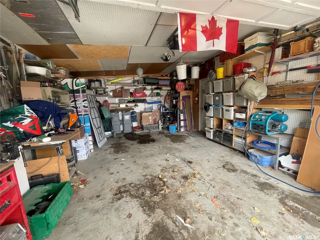 1001 2nd Street W Kindersley SK S0L 1S0