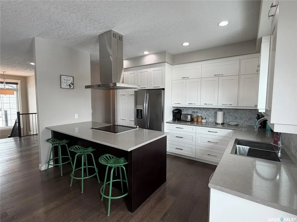 924 11th Street Humboldt SK S0K 2A0