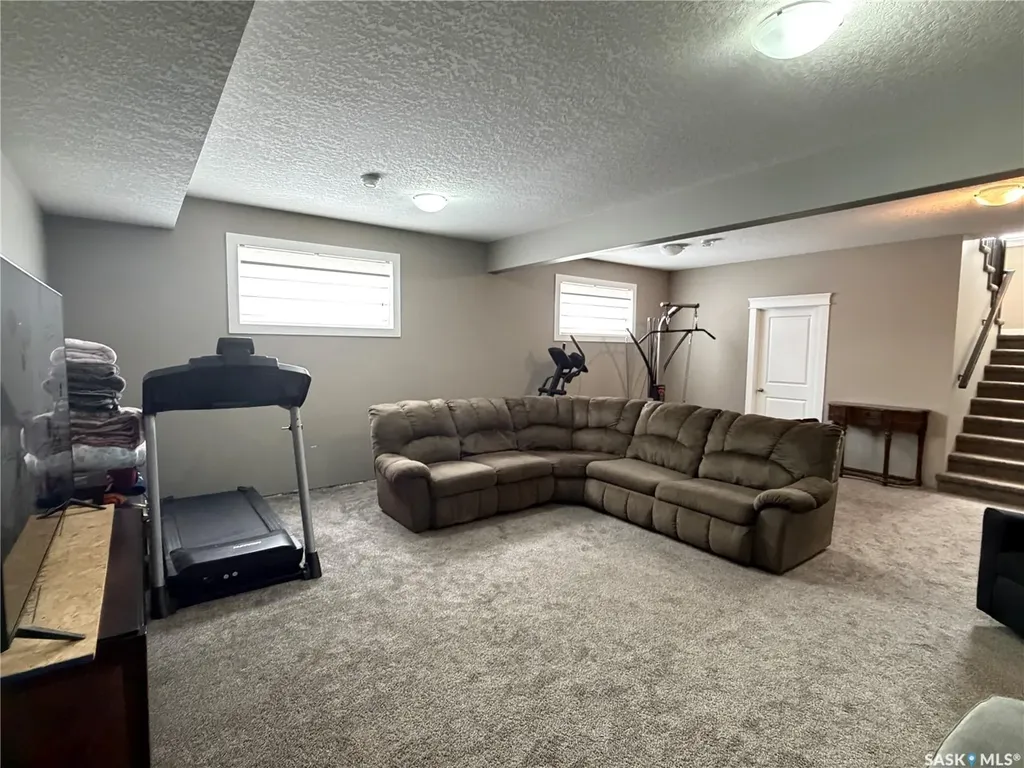 924 11th Street Humboldt SK S0K 2A0