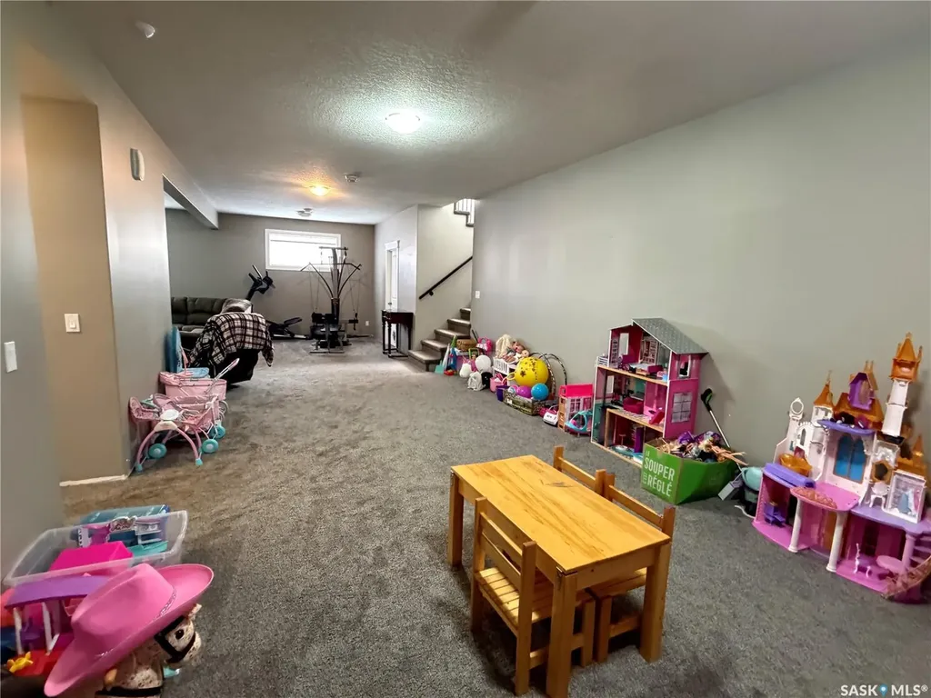 924 11th Street Humboldt SK S0K 2A0