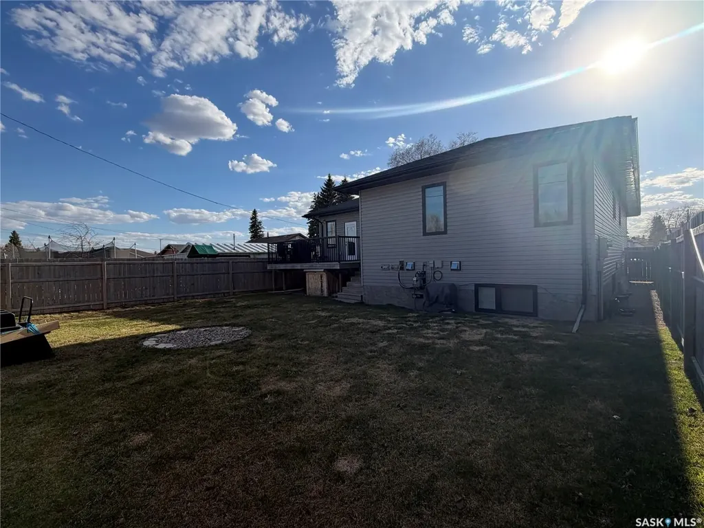 924 11th Street Humboldt SK S0K 2A0